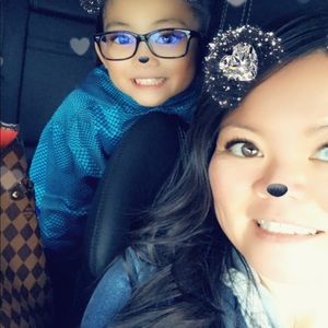 Meet your Posher, Sharon